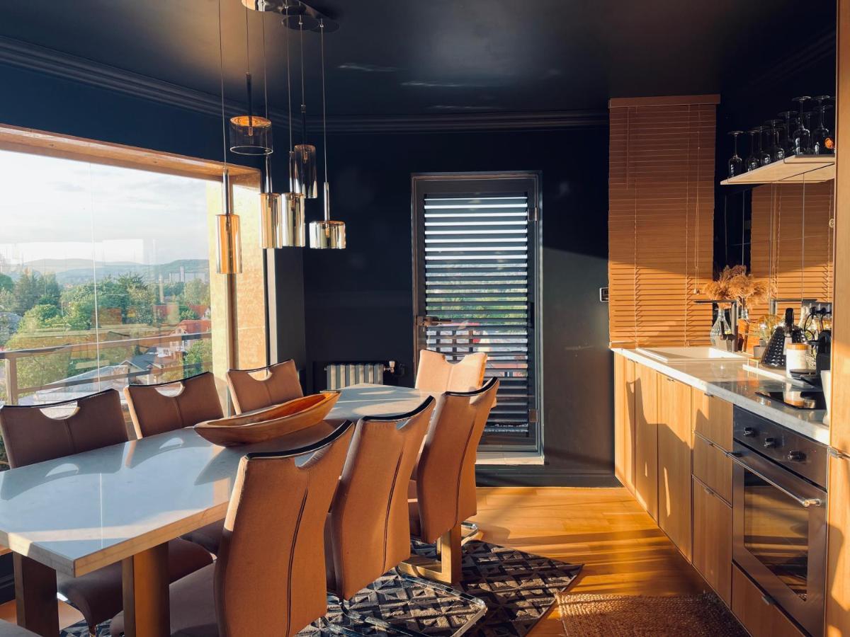 Noir Penthouse Lejlighed Targoviste Eksteriør billede